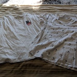 Bundle of TWO Old Navy everywear tees XL